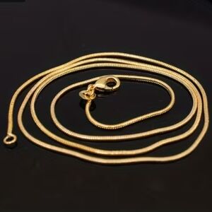 18 K Gold PLated Lustrous Gold Necklace